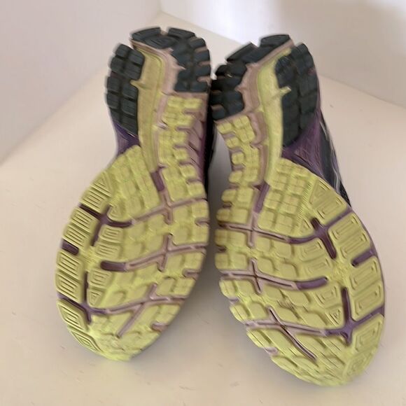 Brooks Purple and Green GTS 16 Run Happy Running Shoes Sneakers Size 8.5 - Picture 5 of 5